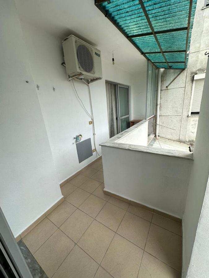 Cozy Apartment In The City Center Shkoder Exterior photo
